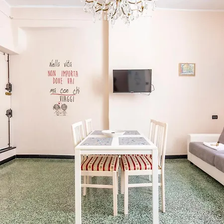 Joivy Alba Family Flat